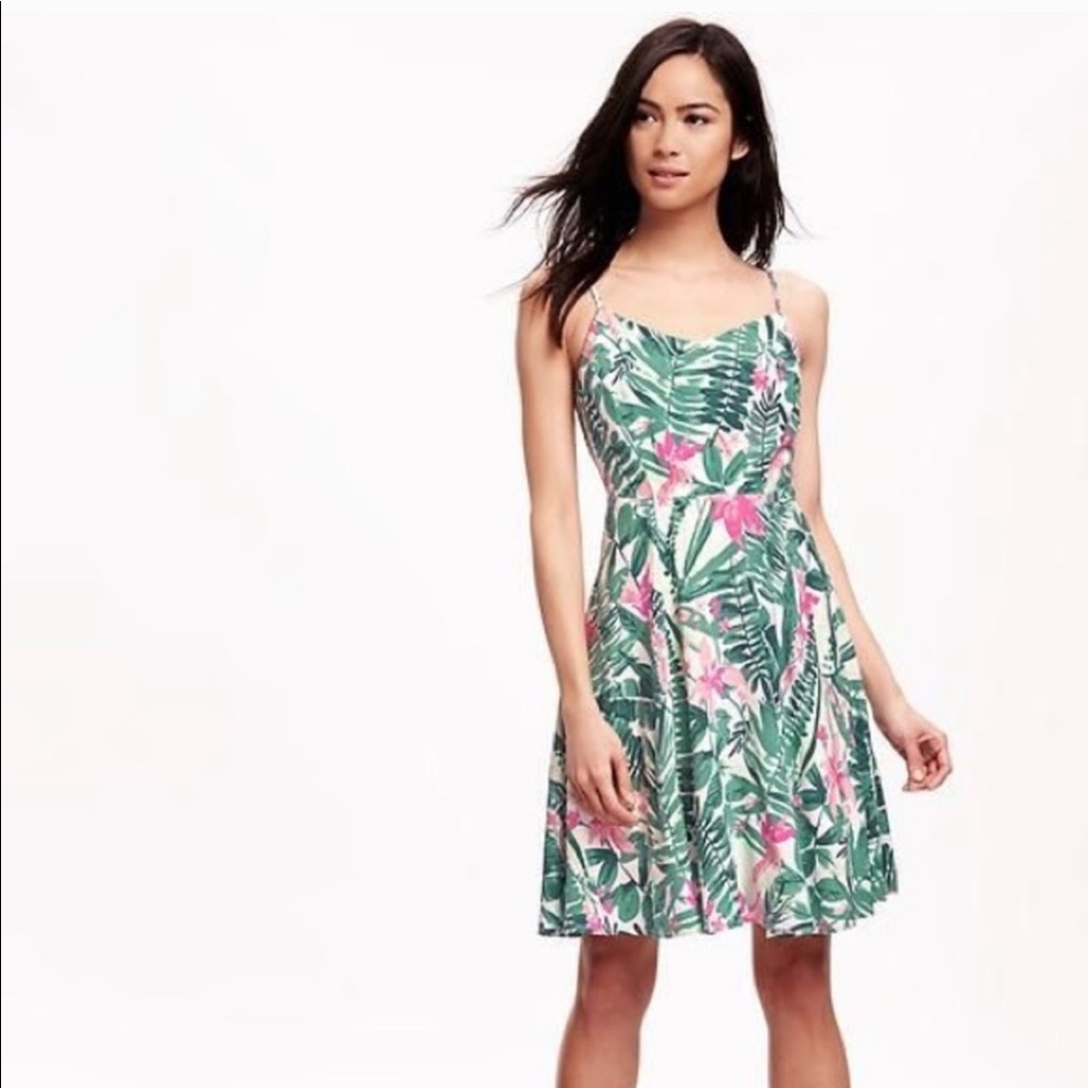 Old Navy Flower Palm Leaf Tropical Dress